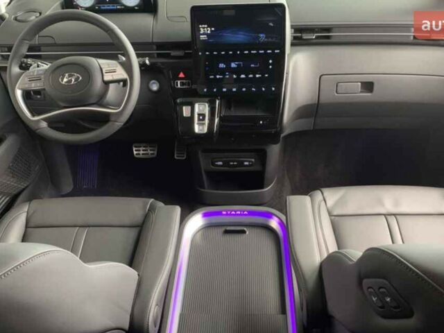 Хендай Staria, объемом двигателя 2.2 л и пробегом 0 тыс. км за 63086 $, фото 8 на Automoto.ua