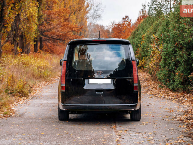 Хендай Staria, объемом двигателя 2.2 л и пробегом 0 тыс. км за 63269 $, фото 2 на Automoto.ua