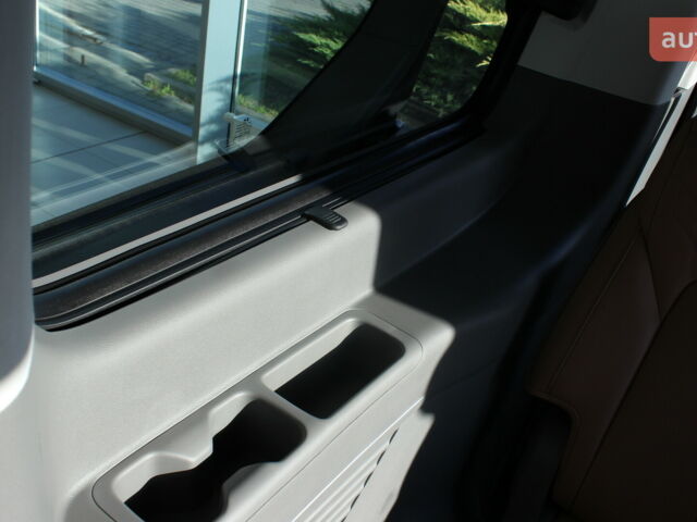 Хендай Staria, объемом двигателя 2.2 л и пробегом 0 тыс. км за 63858 $, фото 62 на Automoto.ua