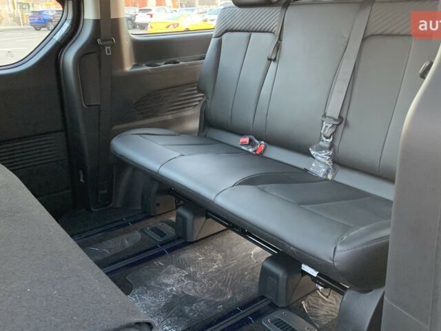 Хендай Staria, об'ємом двигуна 2.2 л та пробігом 0 тис. км за 53826 $, фото 13 на Automoto.ua