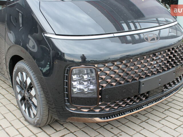 Хендай Staria, объемом двигателя 2.2 л и пробегом 0 тыс. км за 63315 $, фото 3 на Automoto.ua