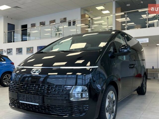 Хендай Staria 2025 в Виннице на Automoto.ua Хендай Staria, объемом двигателя 2.2 л и пробегом 0 тыс. км за 53787 $, фото 2 на Automoto.ua