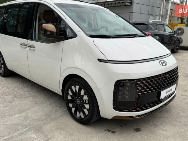 Хендай Staria, объемом двигателя 2.2 л и пробегом 0 тыс. км за 62200 $, фото 6 на Automoto.ua