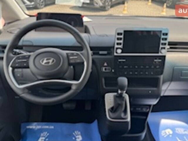 Хендай Staria, объемом двигателя 2.2 л и пробегом 0 тыс. км за 53609 $, фото 7 на Automoto.ua