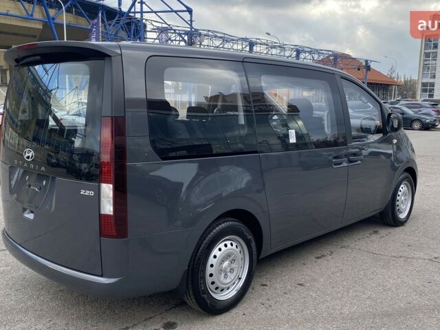 Хендай Staria, об'ємом двигуна 2.2 л та пробігом 0 тис. км за 41854 $, фото 2 на Automoto.ua