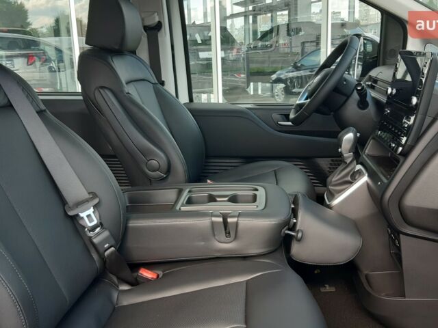 Хендай Staria, объемом двигателя 2.2 л и пробегом 0 тыс. км за 52959 $, фото 24 на Automoto.ua