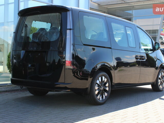 Хендай Staria, объемом двигателя 2.2 л и пробегом 0 тыс. км за 63223 $, фото 3 на Automoto.ua