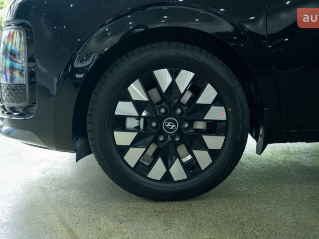 Хендай Staria, объемом двигателя 2.2 л и пробегом 0 тыс. км за 62692 $, фото 4 на Automoto.ua