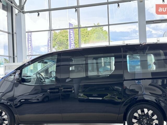 Хендай Staria, объемом двигателя 2.2 л и пробегом 0 тыс. км за 63528 $, фото 6 на Automoto.ua