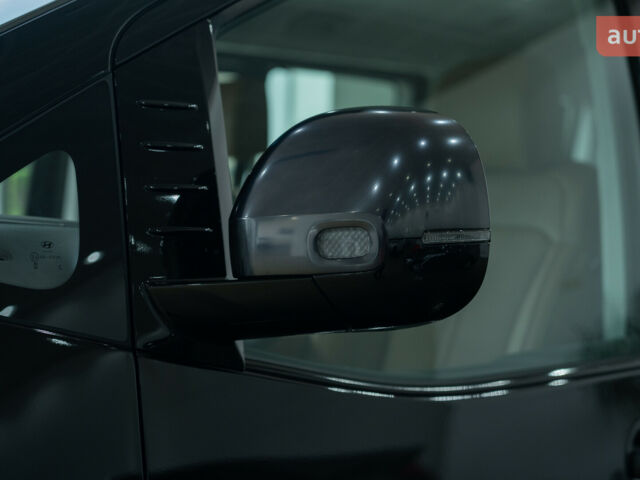 Хендай Staria, объемом двигателя 2.2 л и пробегом 0 тыс. км за 62692 $, фото 2 на Automoto.ua