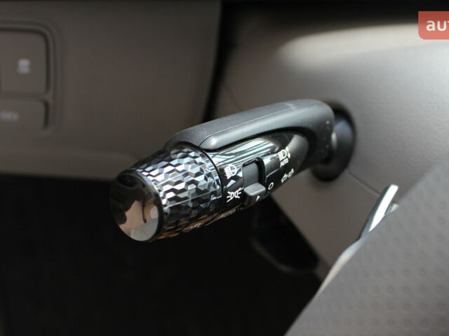 Хендай Staria, объемом двигателя 2.2 л и пробегом 0 тыс. км за 63315 $, фото 39 на Automoto.ua