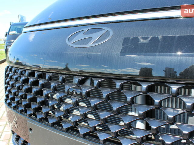 Хендай Staria, объемом двигателя 2.2 л и пробегом 0 тыс. км за 63071 $, фото 3 на Automoto.ua