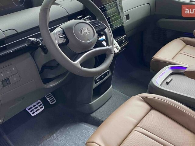 Хендай Staria, объемом двигателя 2.2 л и пробегом 0 тыс. км за 63273 $, фото 4 на Automoto.ua