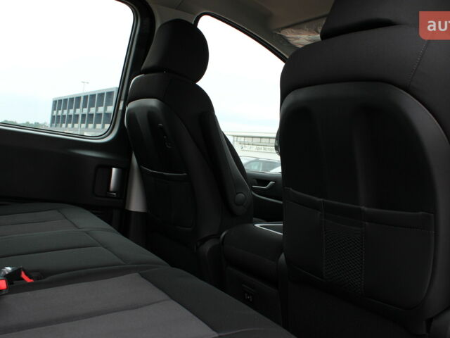 Хендай Staria, об'ємом двигуна 2.2 л та пробігом 0 тис. км за 48002 $, фото 16 на Automoto.ua