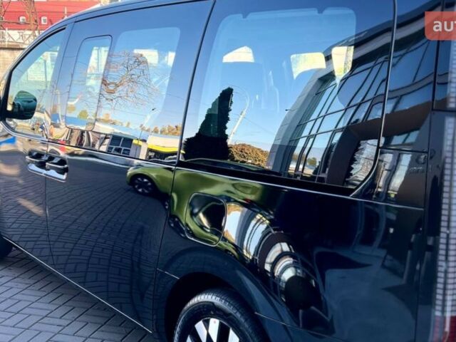 Хендай Staria, объемом двигателя 2.2 л и пробегом 0 тыс. км за 63056 $, фото 40 на Automoto.ua