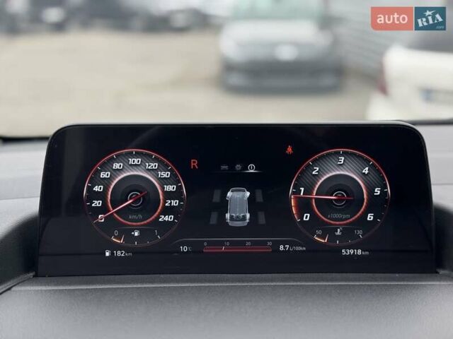 Сірий Хендай Staria, об'ємом двигуна 2.2 л та пробігом 59 тис. км за 42000 $, фото 5 на Automoto.ua