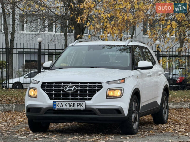 Білий Хендай Venue, об'ємом двигуна 1.59 л та пробігом 145 тис. км за 15300 $, фото 1 на Automoto.ua