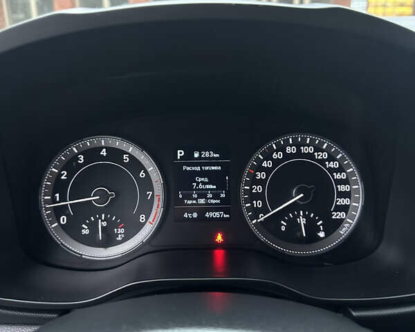 Белый Хендай Venue, объемом двигателя 1.59 л и пробегом 49 тыс. км за 19500 $, фото 23 на Automoto.ua