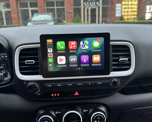 Белый Хендай Venue, объемом двигателя 1.59 л и пробегом 49 тыс. км за 19500 $, фото 24 на Automoto.ua