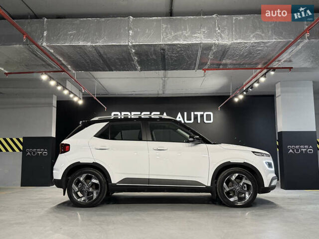 Белый Хендай Venue, объемом двигателя 1.6 л и пробегом 7 тыс. км за 22500 $, фото 9 на Automoto.ua