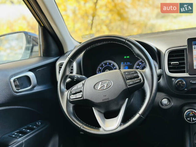Черный Хендай Venue, объемом двигателя 1.59 л и пробегом 147 тыс. км за 14500 $, фото 21 на Automoto.ua