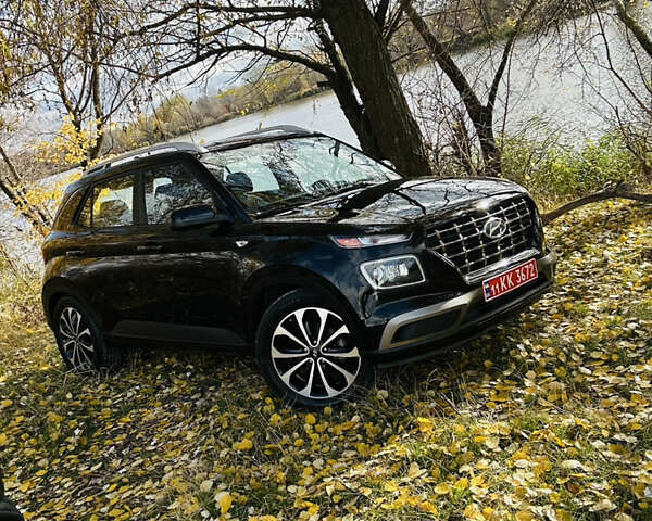 Черный Хендай Venue, объемом двигателя 1.59 л и пробегом 147 тыс. км за 14500 $, фото 6 на Automoto.ua