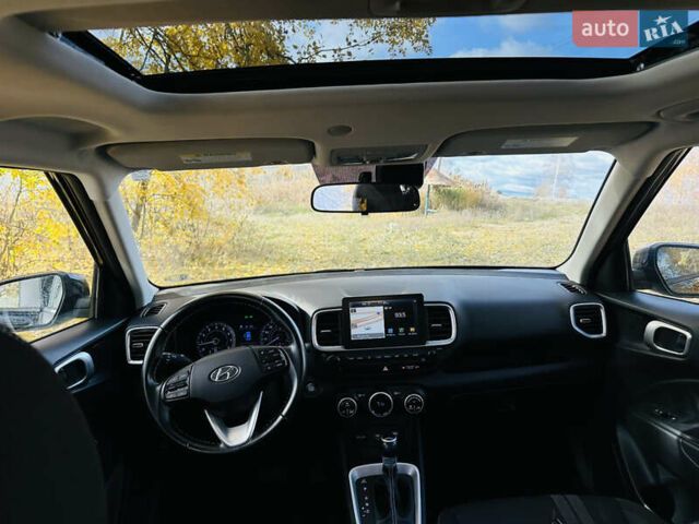 Черный Хендай Venue, объемом двигателя 1.59 л и пробегом 147 тыс. км за 14500 $, фото 14 на Automoto.ua