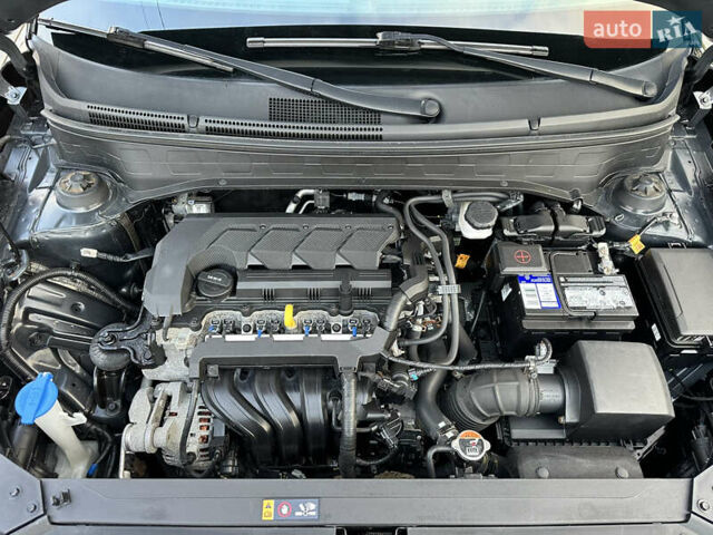 Черный Хендай Venue, объемом двигателя 1.59 л и пробегом 133 тыс. км за 14600 $, фото 52 на Automoto.ua