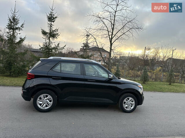Черный Хендай Venue, объемом двигателя 1.59 л и пробегом 133 тыс. км за 14600 $, фото 23 на Automoto.ua