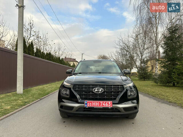 Черный Хендай Venue, объемом двигателя 1.59 л и пробегом 133 тыс. км за 14600 $, фото 1 на Automoto.ua
