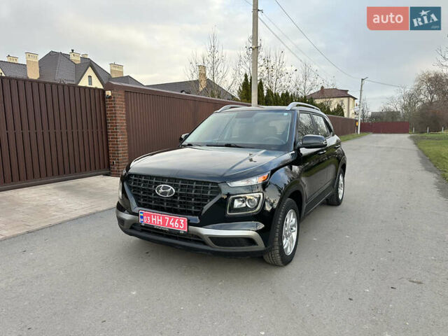 Черный Хендай Venue, объемом двигателя 1.59 л и пробегом 133 тыс. км за 14600 $, фото 10 на Automoto.ua