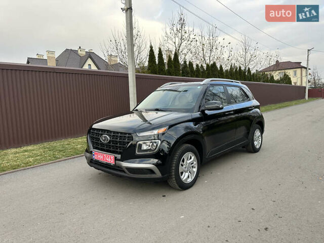 Черный Хендай Venue, объемом двигателя 1.59 л и пробегом 133 тыс. км за 14600 $, фото 3 на Automoto.ua