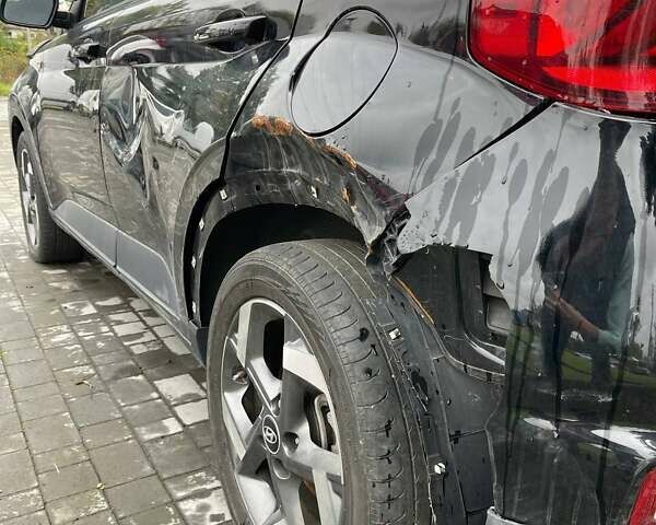 Чорний Хендай Venue, об'ємом двигуна 1.6 л та пробігом 72 тис. км за 10100 $, фото 7 на Automoto.ua