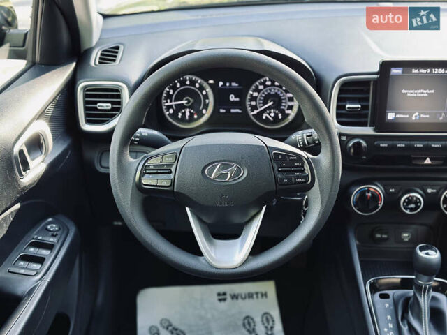 Черный Хендай Venue, объемом двигателя 1.6 л и пробегом 56 тыс. км за 12900 $, фото 50 на Automoto.ua