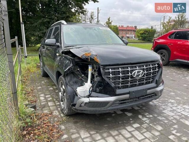 Чорний Хендай Venue, об'ємом двигуна 1.6 л та пробігом 72 тис. км за 10100 $, фото 2 на Automoto.ua