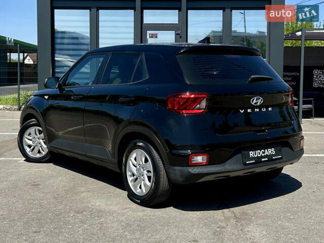 Черный Хендай Venue, объемом двигателя 1.6 л и пробегом 56 тыс. км за 12900 $, фото 3 на Automoto.ua