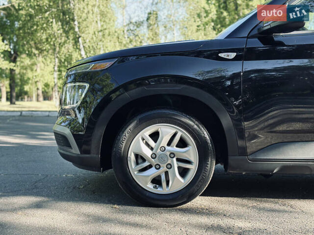 Черный Хендай Venue, объемом двигателя 1.6 л и пробегом 56 тыс. км за 12900 $, фото 17 на Automoto.ua