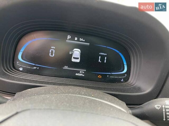 Черный Хендай Venue, объемом двигателя 1.6 л и пробегом 72 тыс. км за 10100 $, фото 11 на Automoto.ua