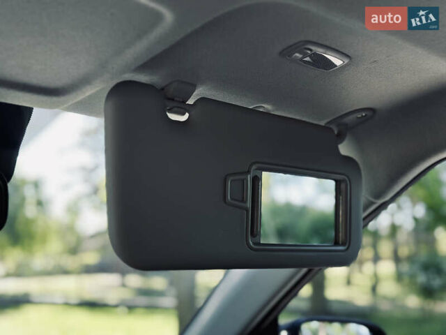Черный Хендай Venue, объемом двигателя 1.6 л и пробегом 56 тыс. км за 12900 $, фото 31 на Automoto.ua