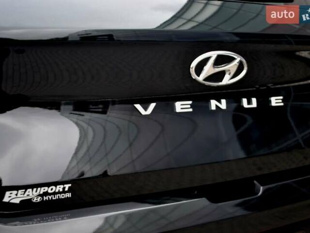 Чорний Хендай Venue, об'ємом двигуна 1.59 л та пробігом 10 тис. км за 18700 $, фото 28 на Automoto.ua