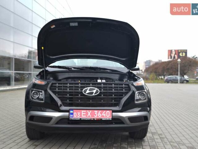 Чорний Хендай Venue, об'ємом двигуна 1.59 л та пробігом 10 тис. км за 18700 $, фото 129 на Automoto.ua