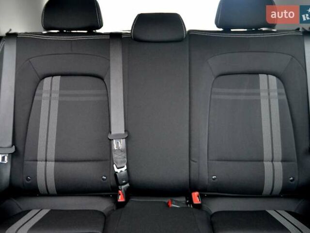 Чорний Хендай Venue, об'ємом двигуна 1.59 л та пробігом 10 тис. км за 18700 $, фото 108 на Automoto.ua