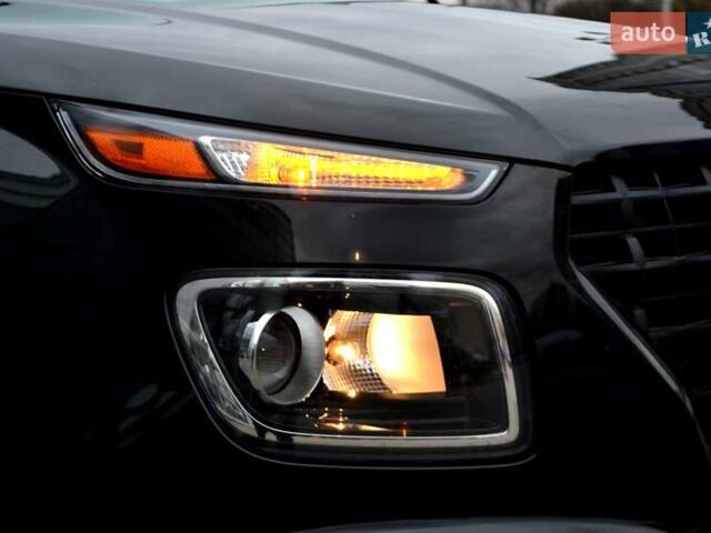 Чорний Хендай Venue, об'ємом двигуна 1.59 л та пробігом 10 тис. км за 18700 $, фото 21 на Automoto.ua