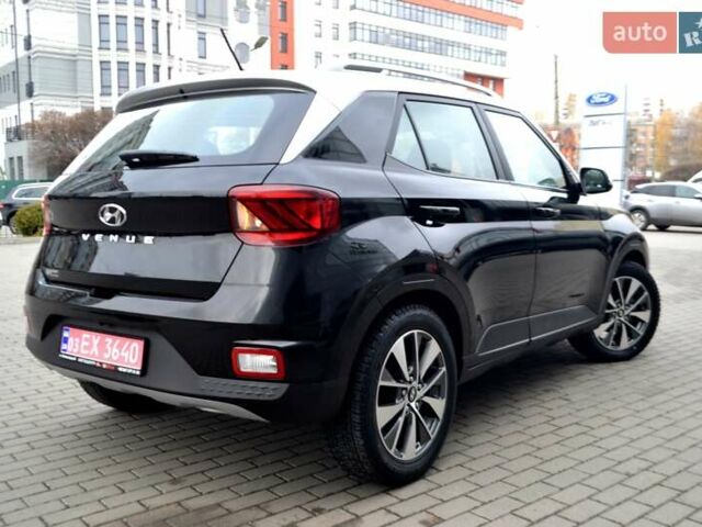 Чорний Хендай Venue, об'ємом двигуна 1.59 л та пробігом 10 тис. км за 18700 $, фото 109 на Automoto.ua