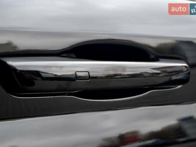 Чорний Хендай Venue, об'ємом двигуна 1.59 л та пробігом 10 тис. км за 18700 $, фото 91 на Automoto.ua