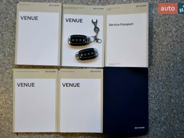 Чорний Хендай Venue, об'ємом двигуна 1.59 л та пробігом 10 тис. км за 18700 $, фото 16 на Automoto.ua