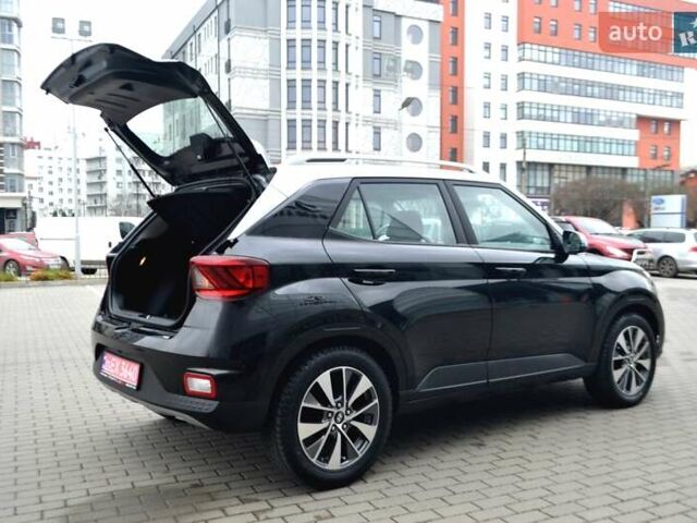 Чорний Хендай Venue, об'ємом двигуна 1.59 л та пробігом 10 тис. км за 18700 $, фото 30 на Automoto.ua