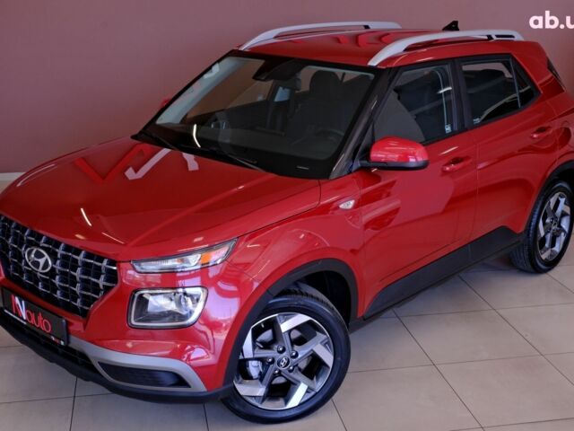 Красный Хендай Venue, объемом двигателя 1.6 л и пробегом 83 тыс. км за 15900 $, фото 1 на Automoto.ua