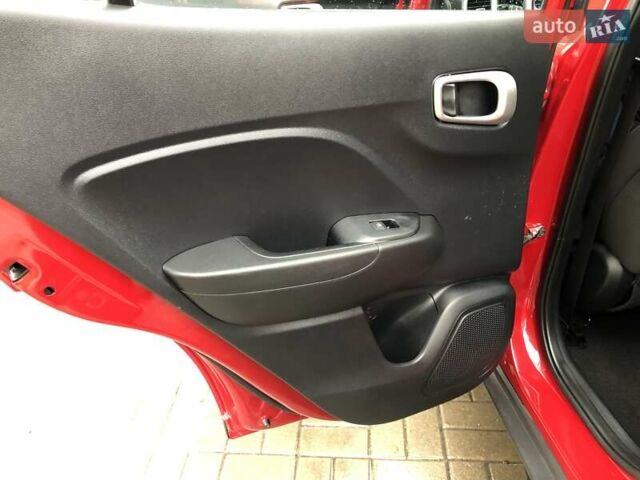 Червоний Хендай Venue, об'ємом двигуна 1.59 л та пробігом 24 тис. км за 16300 $, фото 15 на Automoto.ua