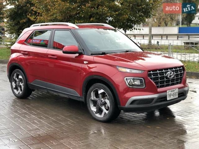 Червоний Хендай Venue, об'ємом двигуна 1.59 л та пробігом 24 тис. км за 16300 $, фото 2 на Automoto.ua